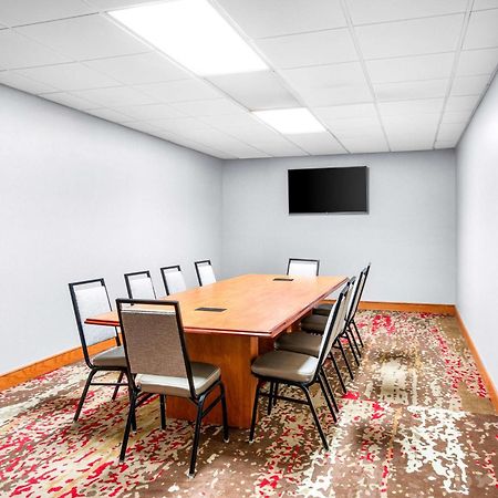 Hampton Inn Grand Rapids/North Walker Εξωτερικό φωτογραφία