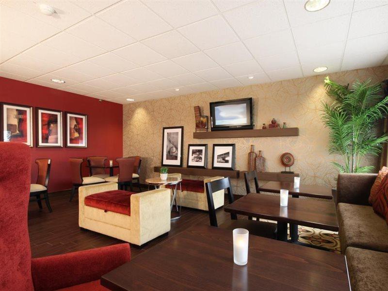 Hampton Inn Grand Rapids/North Walker Εξωτερικό φωτογραφία