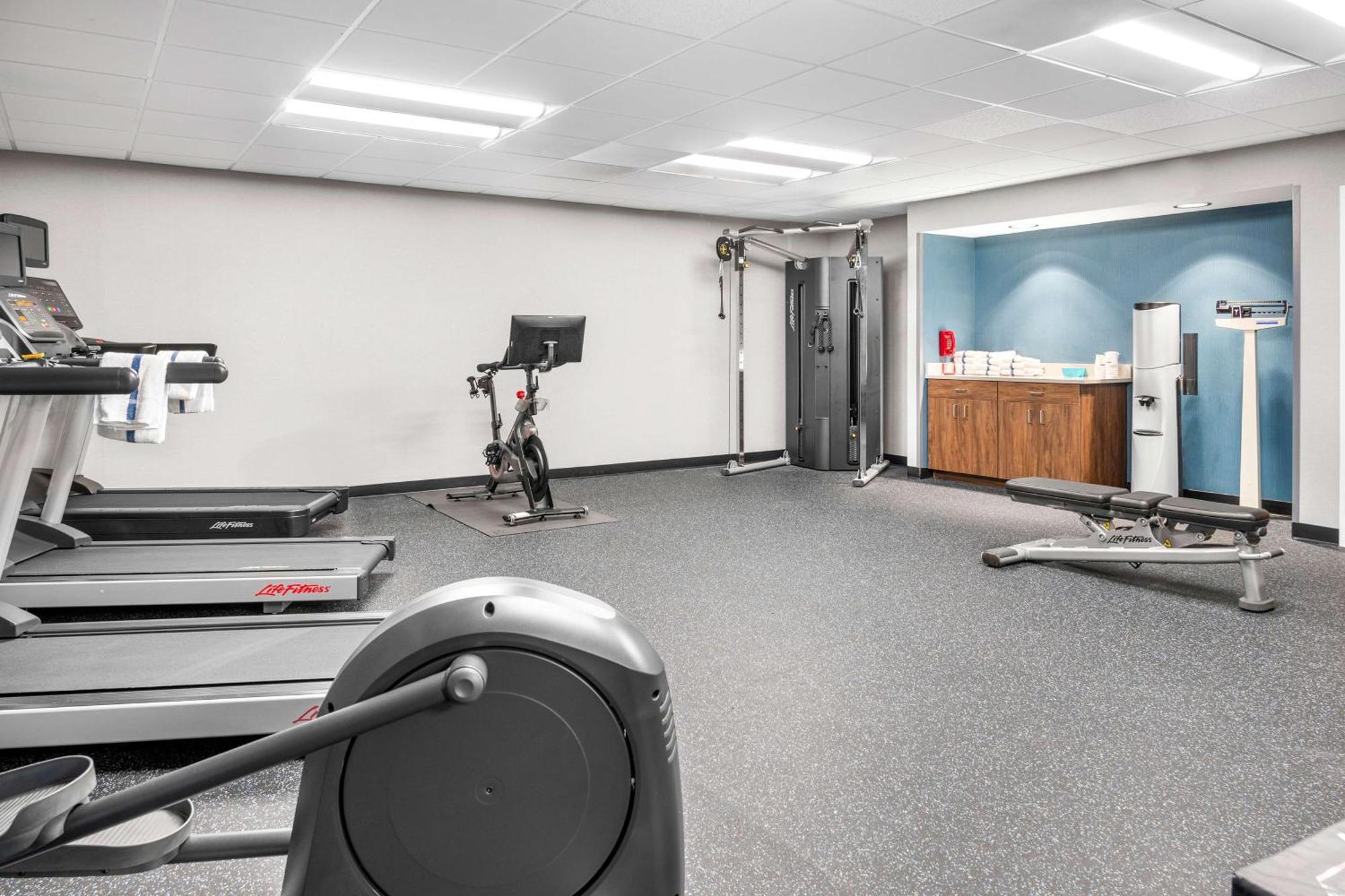 Hampton Inn Grand Rapids/North Walker Εξωτερικό φωτογραφία