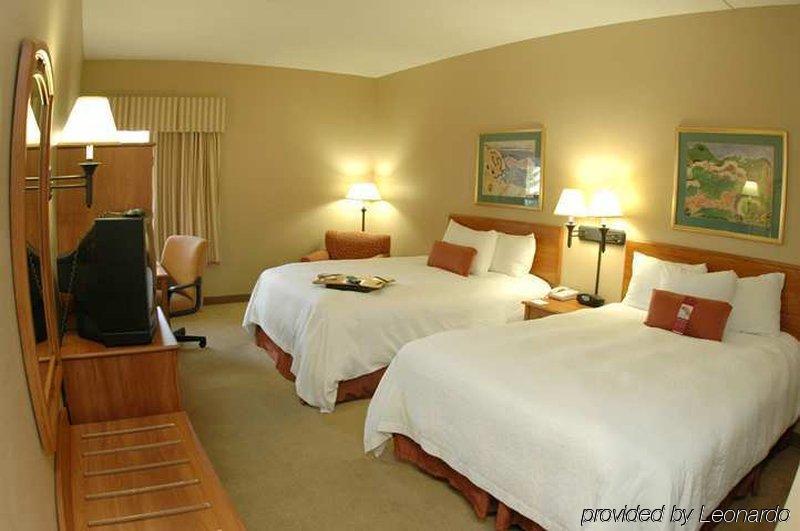 Hampton Inn Grand Rapids/North Walker Εξωτερικό φωτογραφία