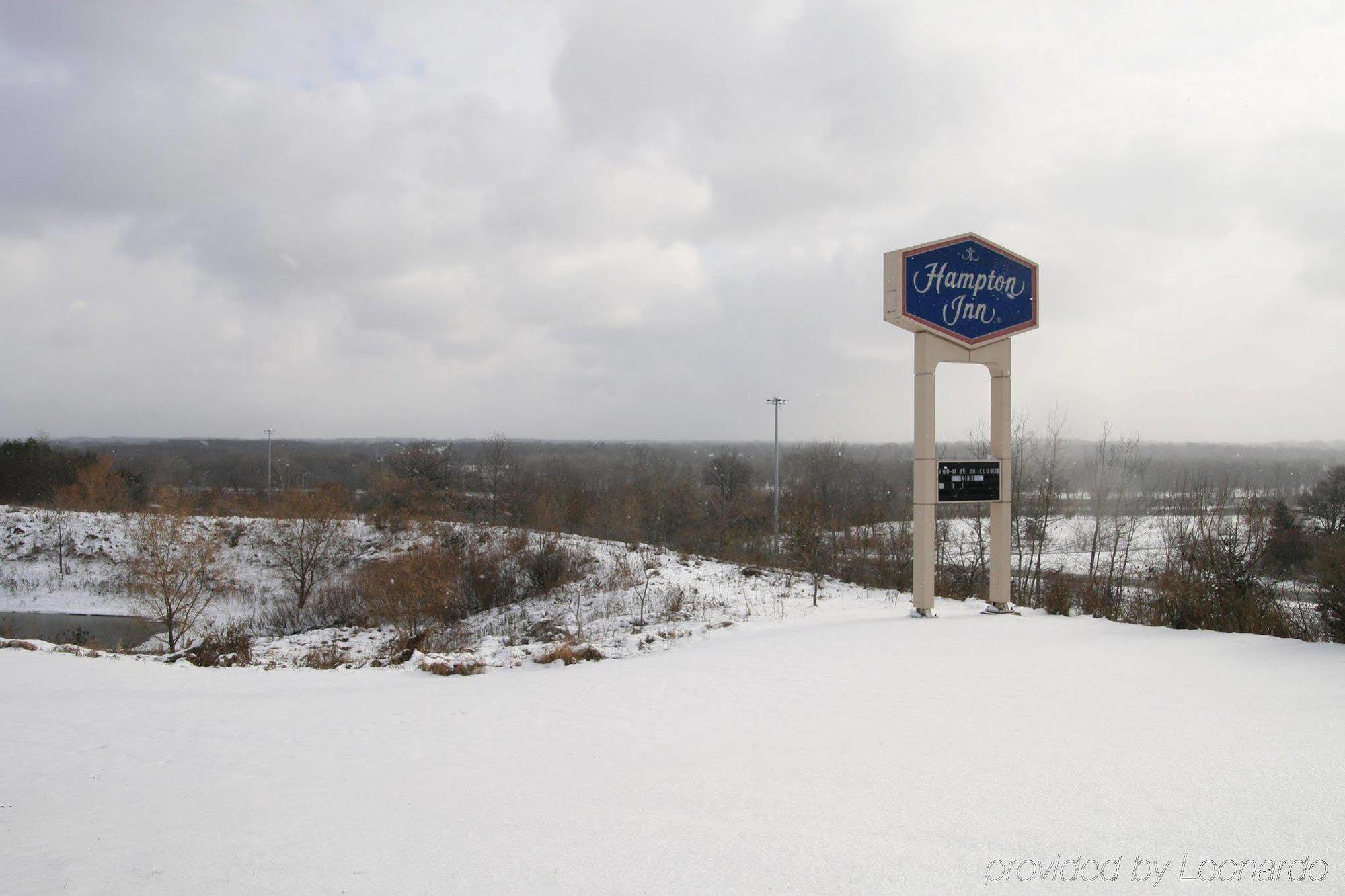 Hampton Inn Grand Rapids/North Walker Εξωτερικό φωτογραφία