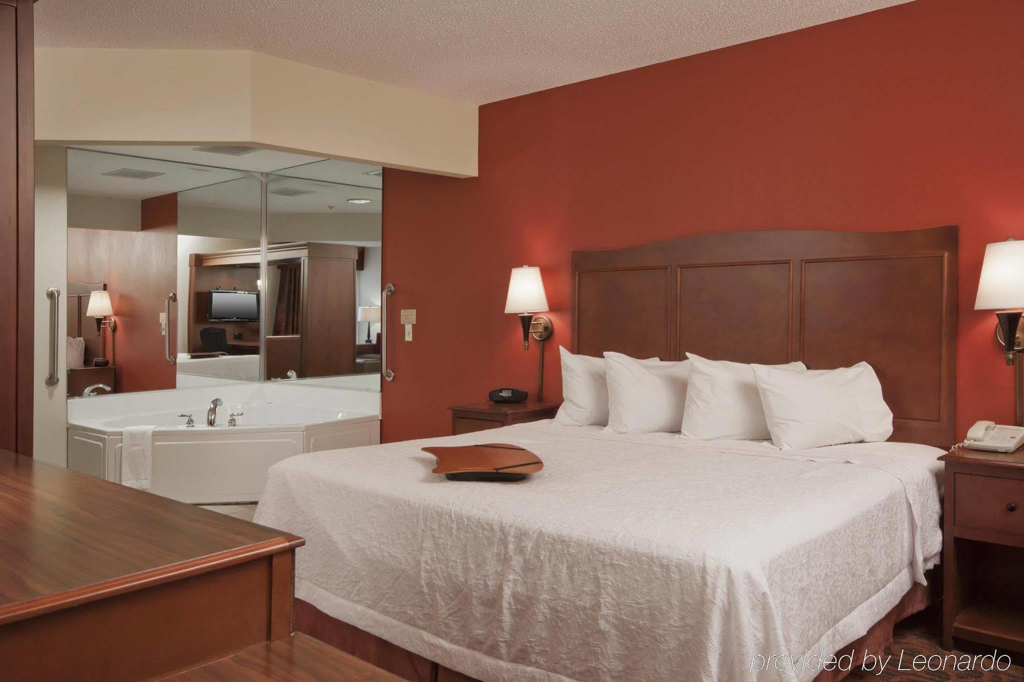 Hampton Inn Grand Rapids/North Walker Εξωτερικό φωτογραφία
